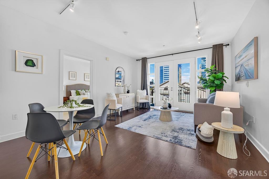 585 9th Street #551