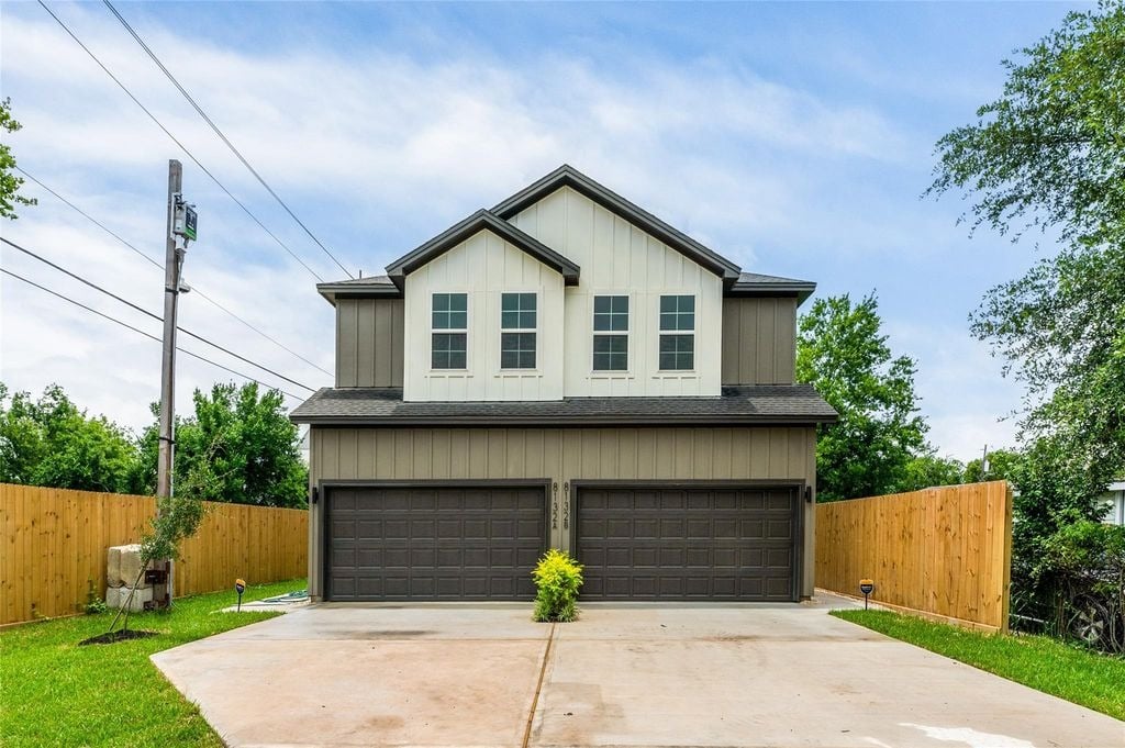 8132 Brandon St