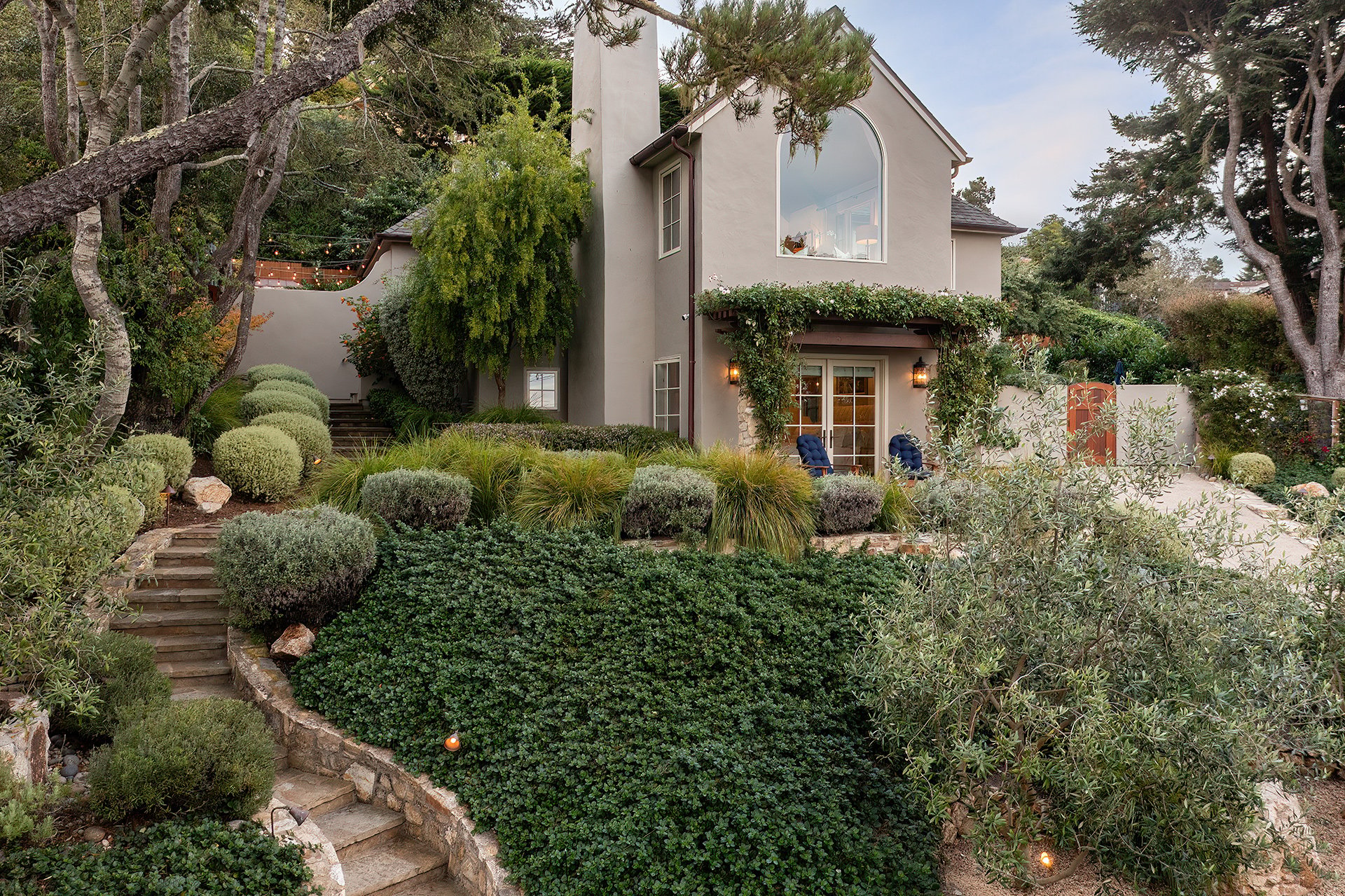Sophisticated Carmel Woods Living