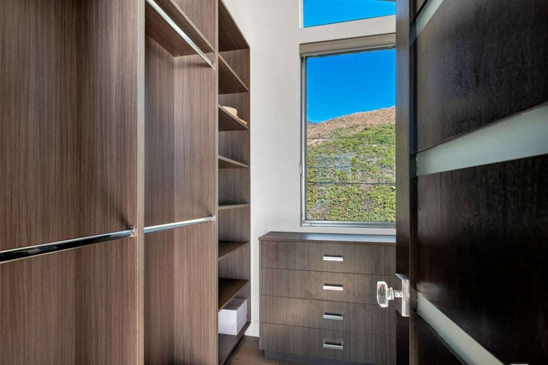 Atlas Heights, Malibu Rd, 90265