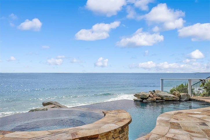 47 Strand Beach Dr