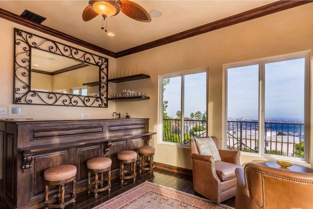 Celestia Crest, Venus Dr, 90046