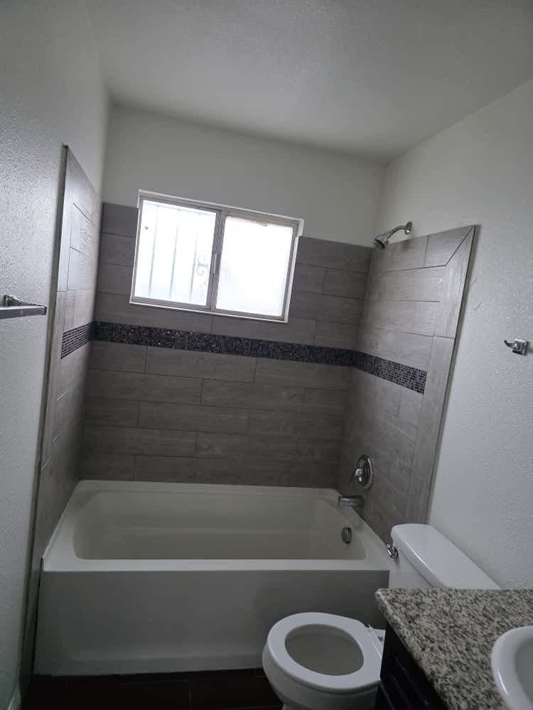 2636 Lynnwood Street #4