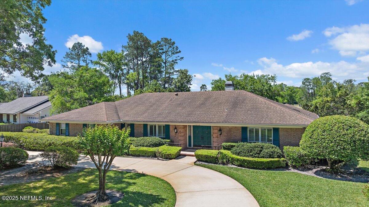 7812 Hunters Grove Rd