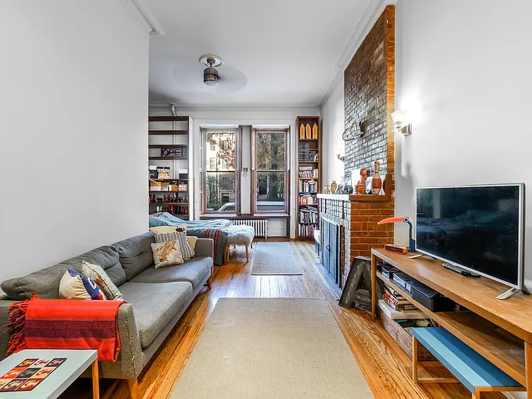  84 Grove St Apt 1
