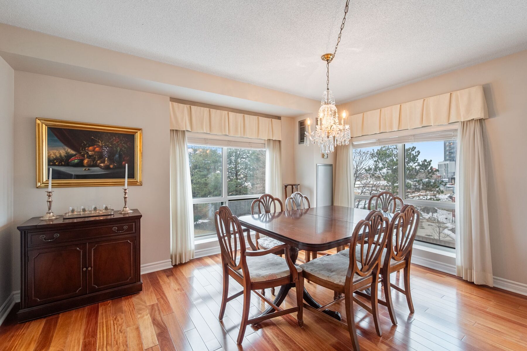 101 Subway Cres #311