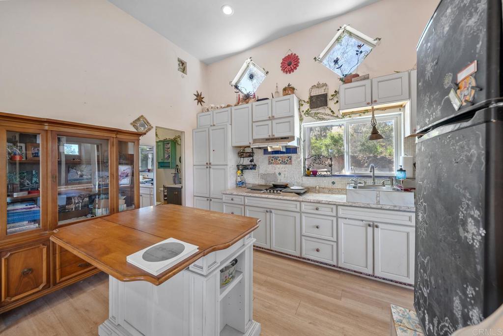 2620 Marvinga Ln