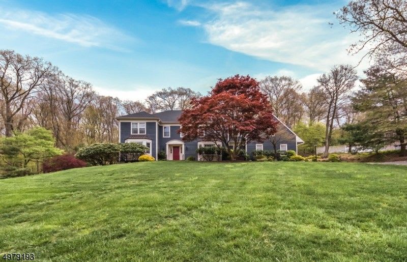 36 Cromwell Dr