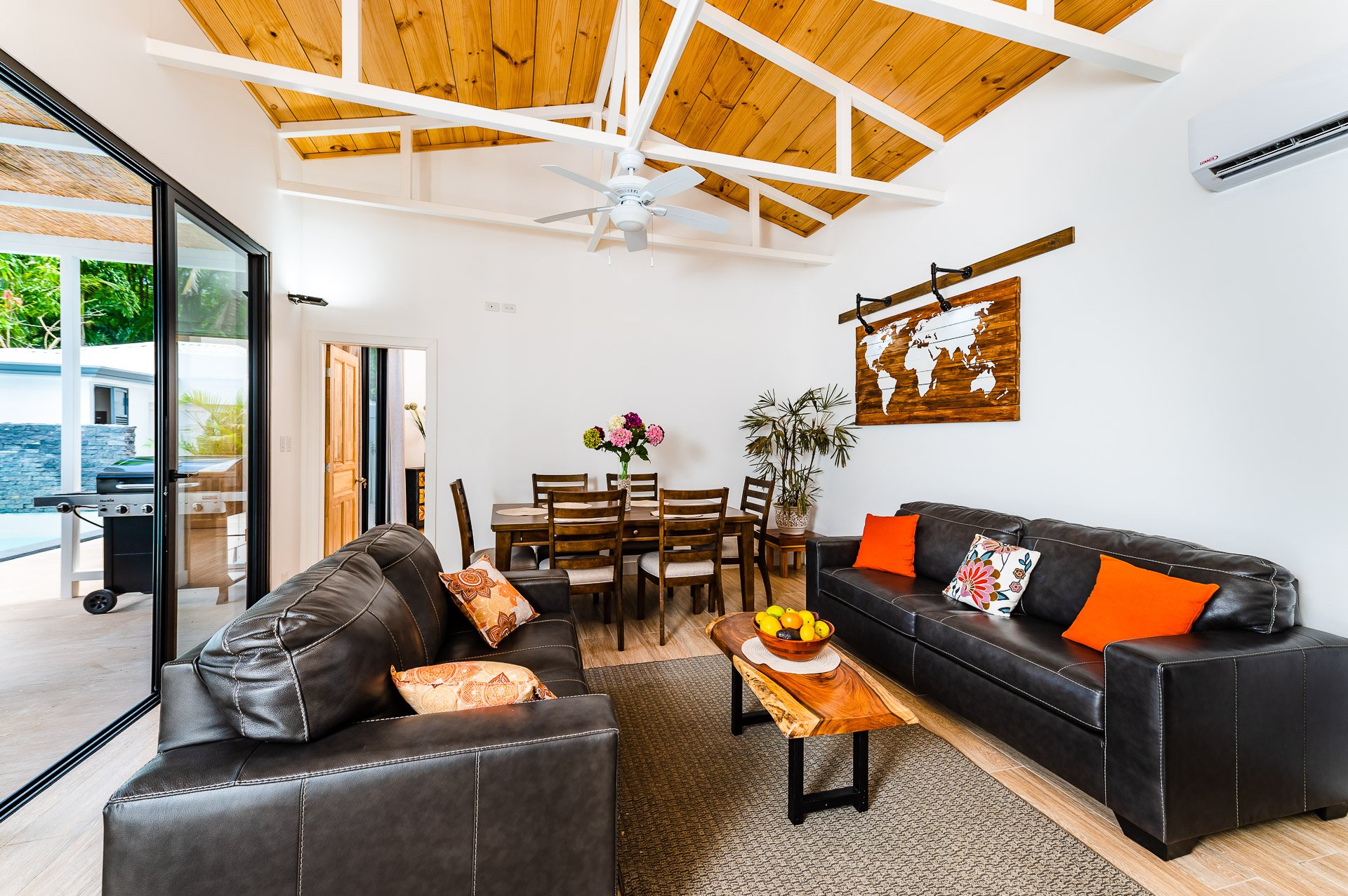 Villa Mot Mot | Welcome to Villa Mot Mot! Private Oasis! 2 Minute Walk to Beach!