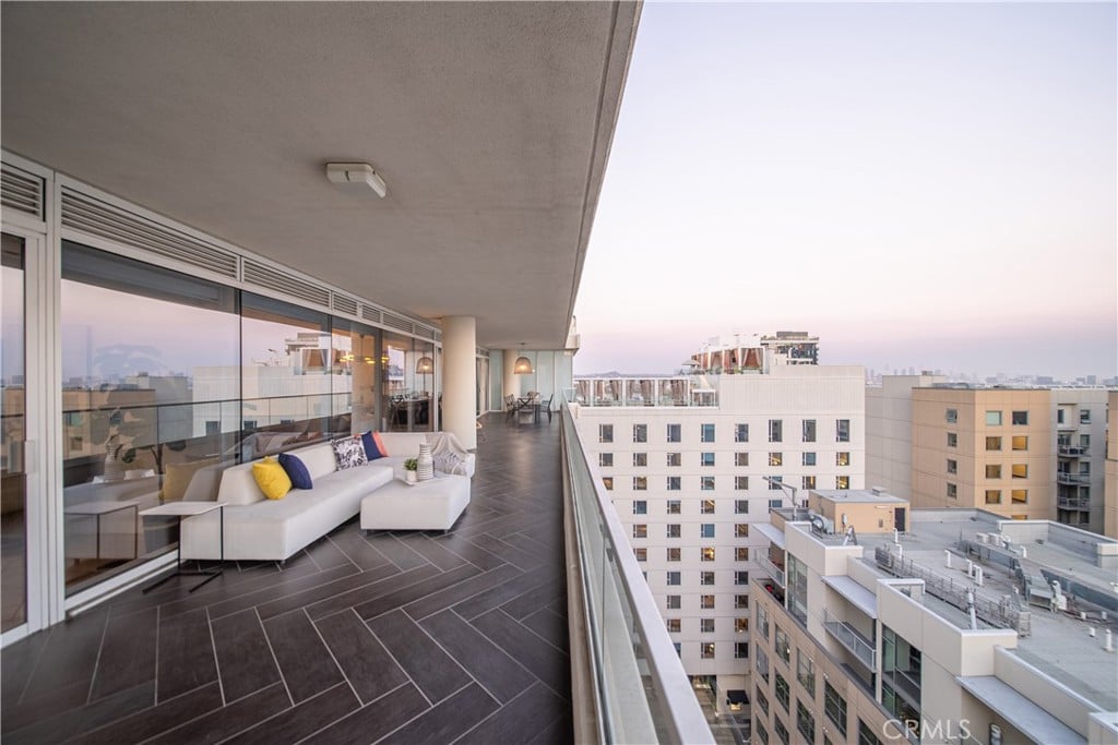 6250 Hollywood Blvd, #14F