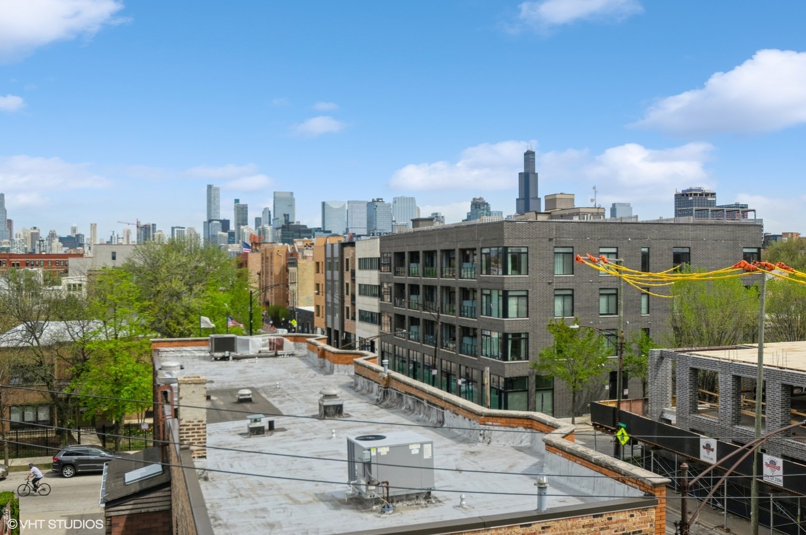  505 N Hermitage Avenue Unit: 4S