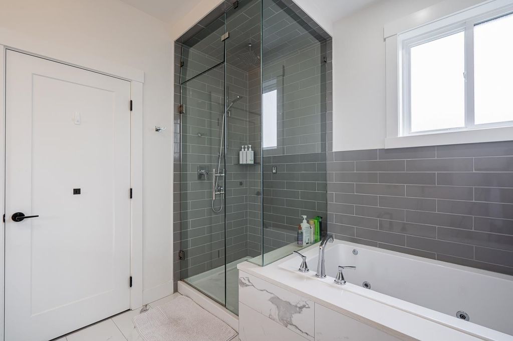 8830 Wooler Terr