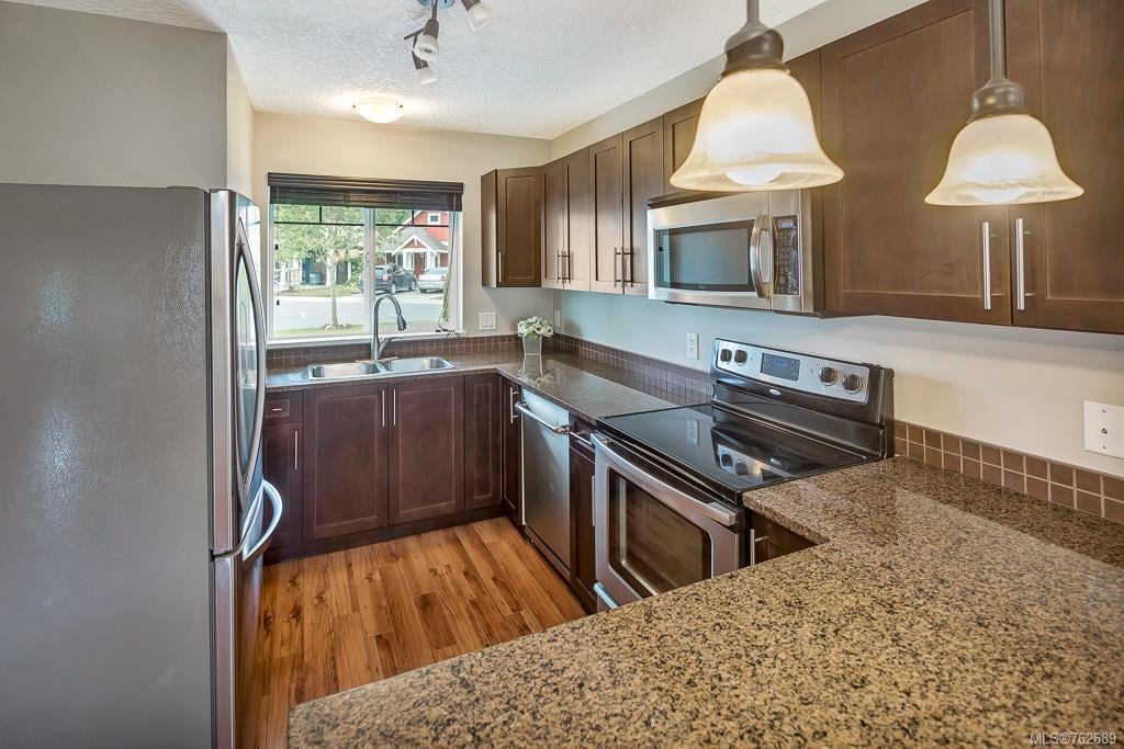 2853 Orange Blossom Cres, Langford