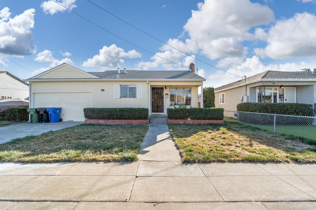 36731 Cabrillo Drive • Fremont • 94536	