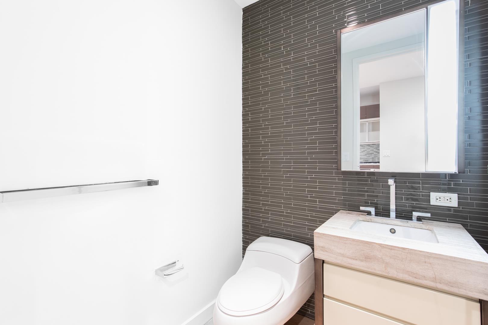 75 Wall Street, Apt 19-R