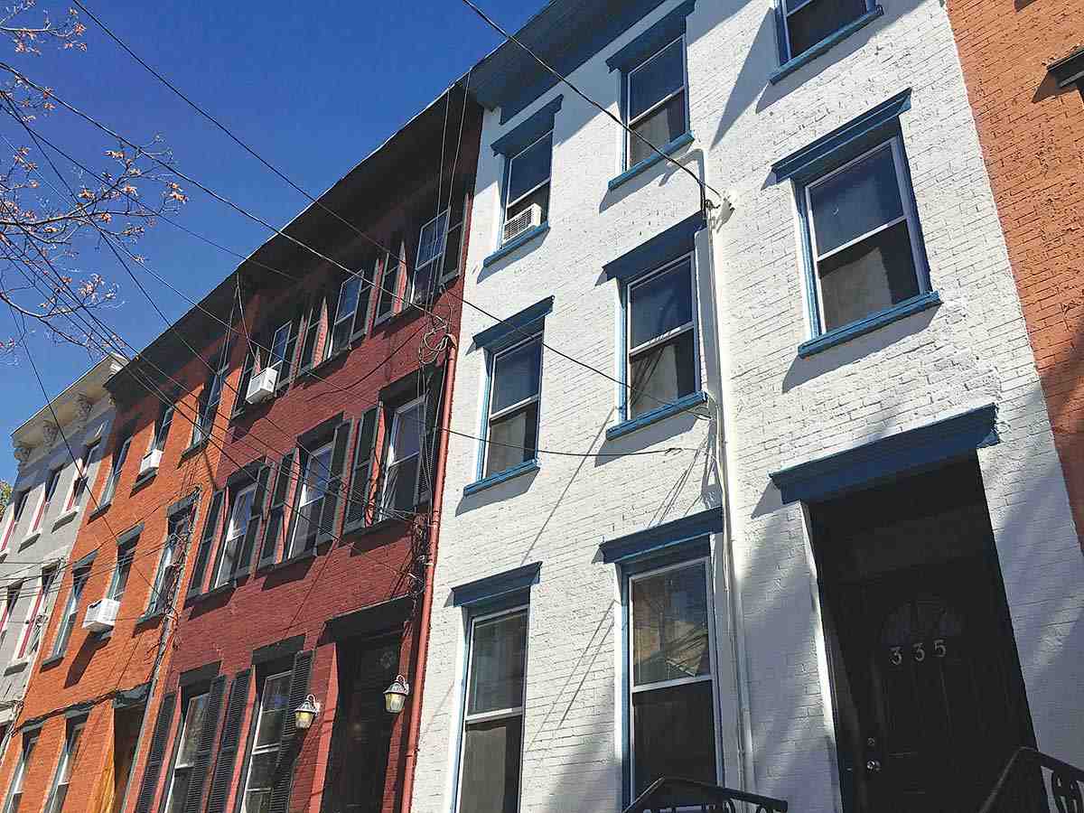335 Park Ave