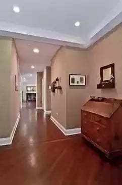 707 W Barry Ave, #302