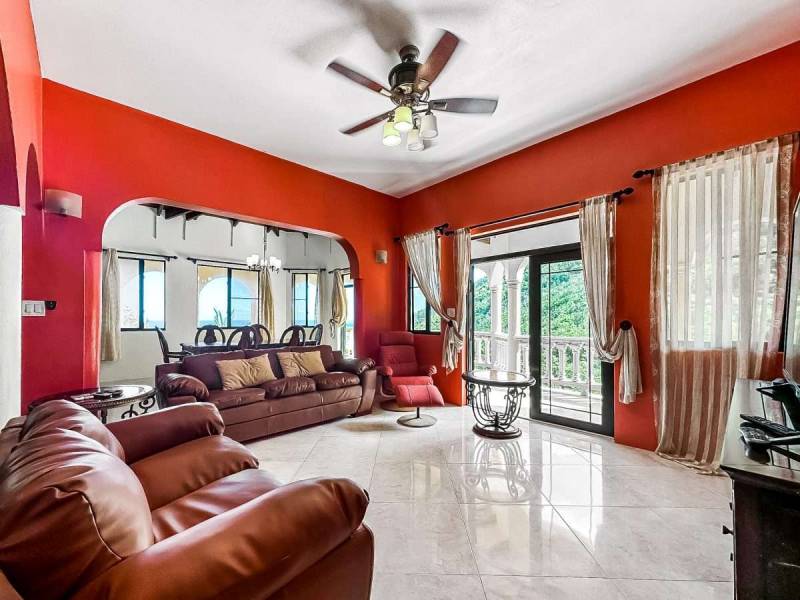 347 Mount Healthy 4 Bedroom Apartment