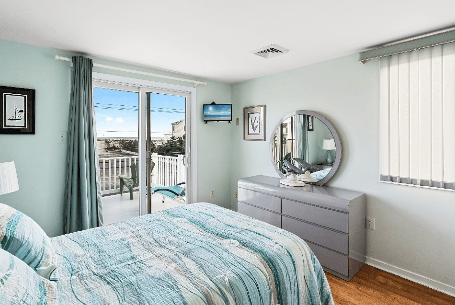 2408 South Bay Avenue, Beach Haven (Duplex) - Pet Friendly