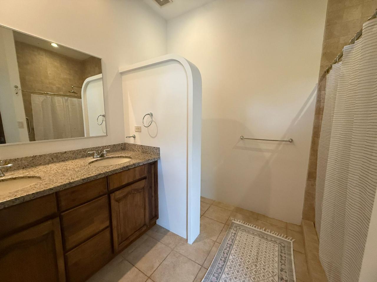 Private Gated Townhouse in Community minutes from Los Suenos Marina