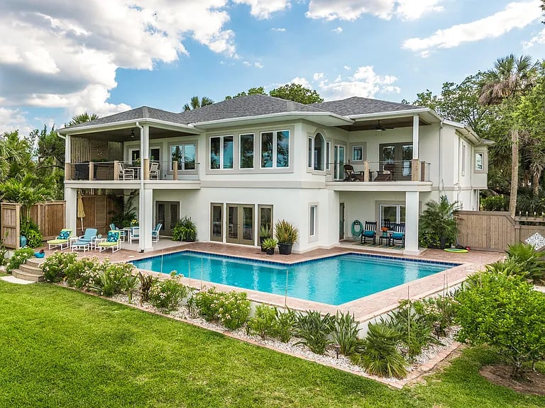 3412 Lands End Dr