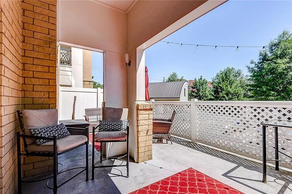 870 Inman Village Pkwy NE