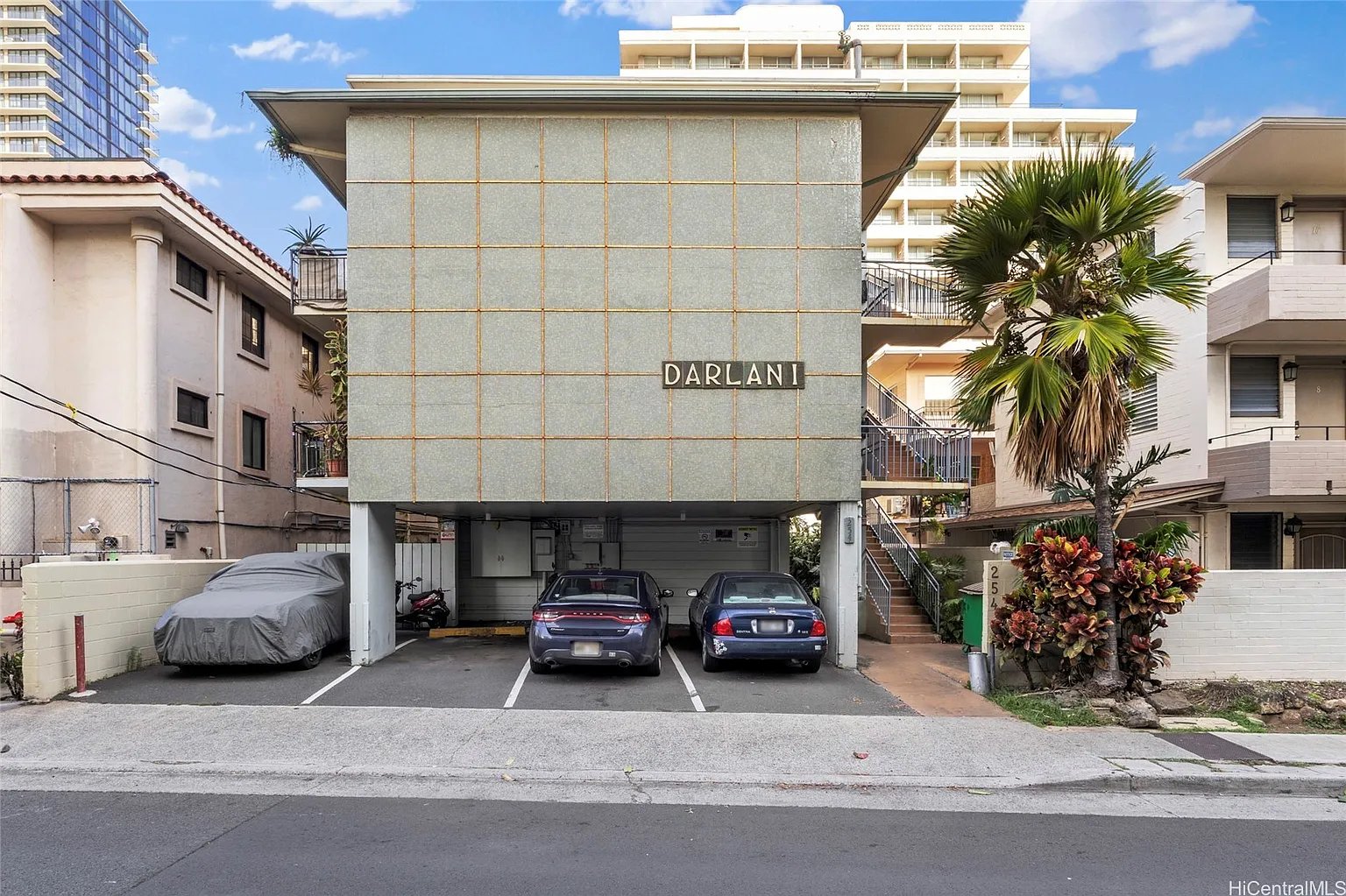 254 Kaiulani Ave
