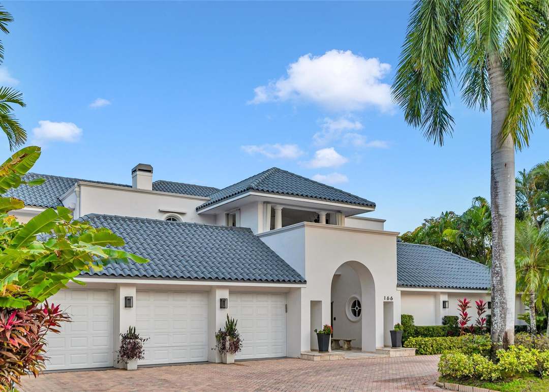 166 Royal Palm Dr