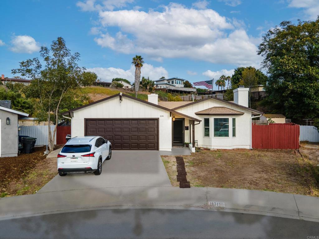 1131 Myra Ave