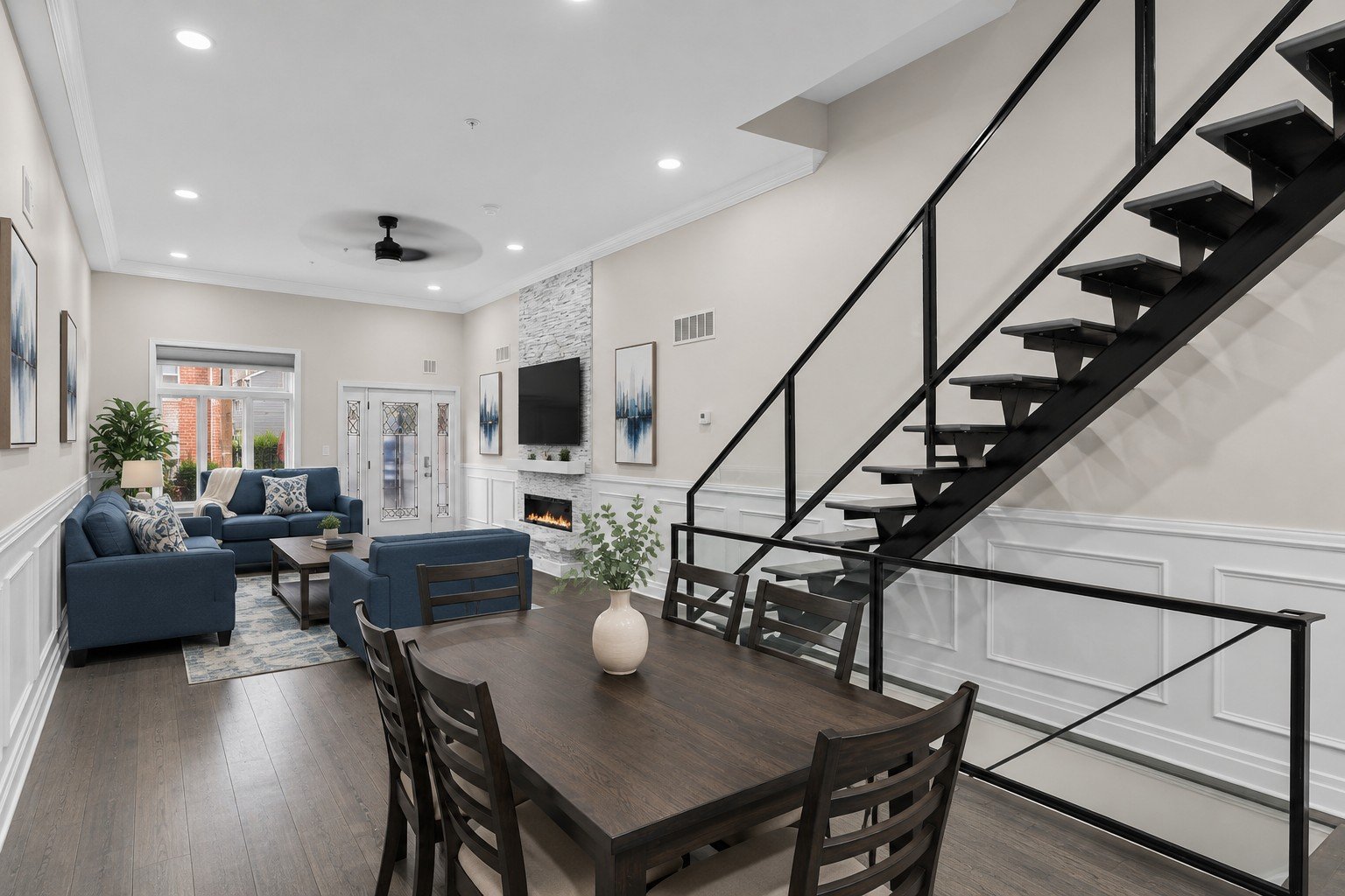 933 S 3rd St, Philadelphia, PA 19147