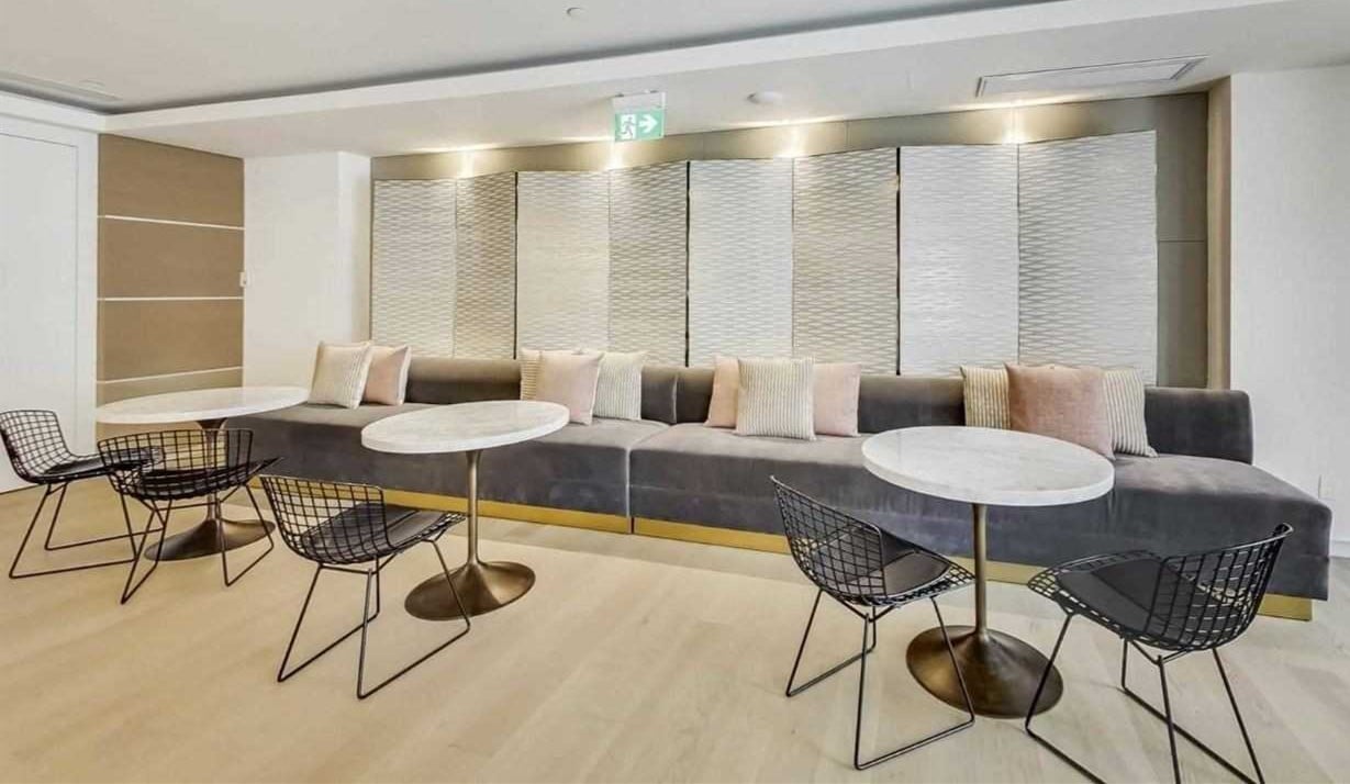 Cumberland Tower Suite 1812