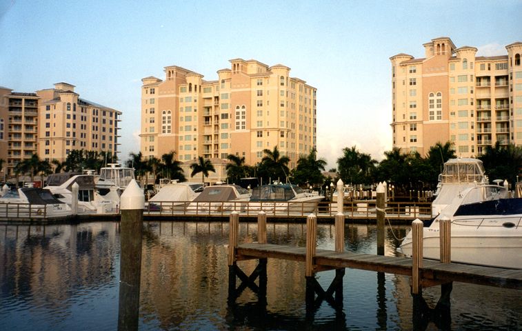 Pelican Isle