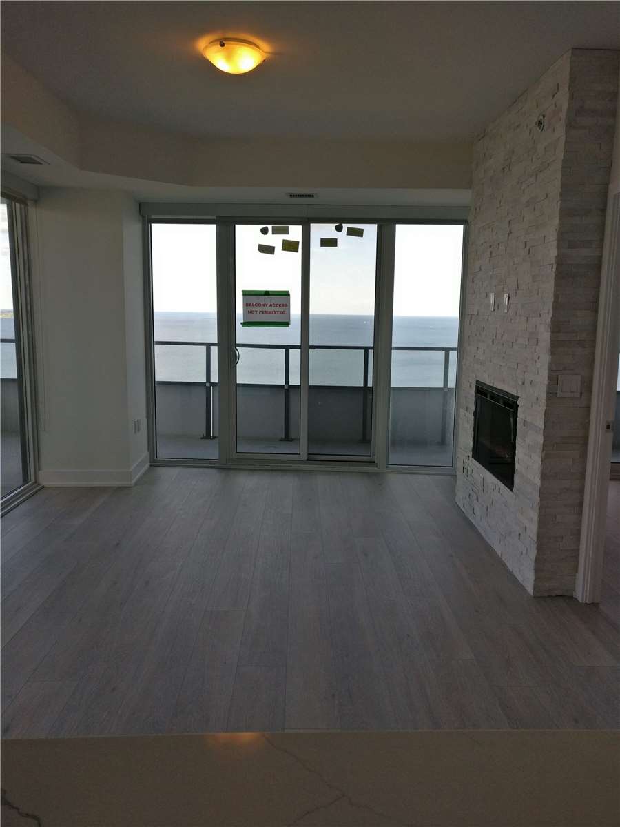20 Shore Breeze Drive S 3107