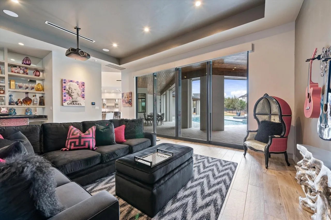 5100 Pato Ct