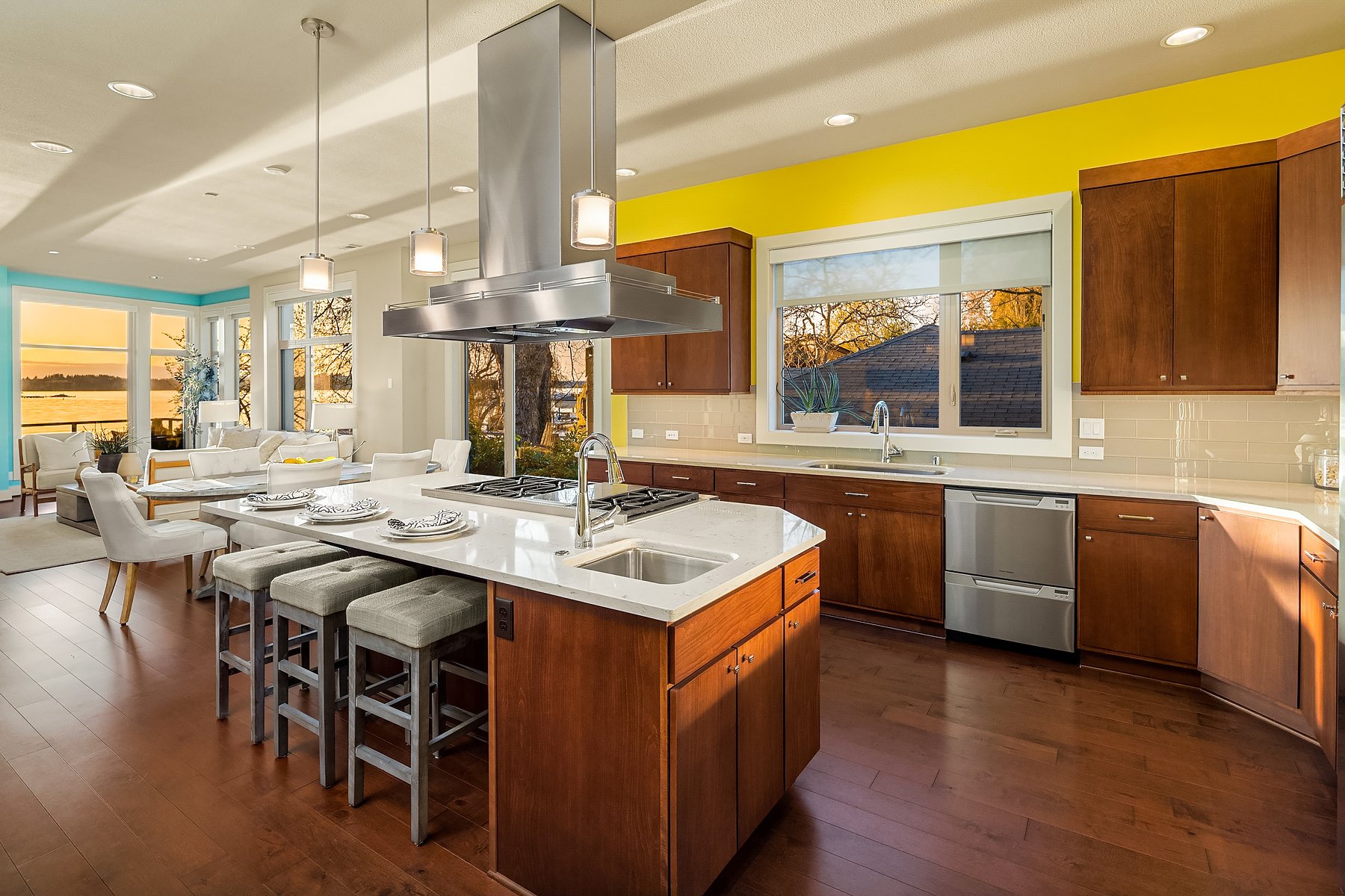 4605 Lake Washington Blvd NE #201
