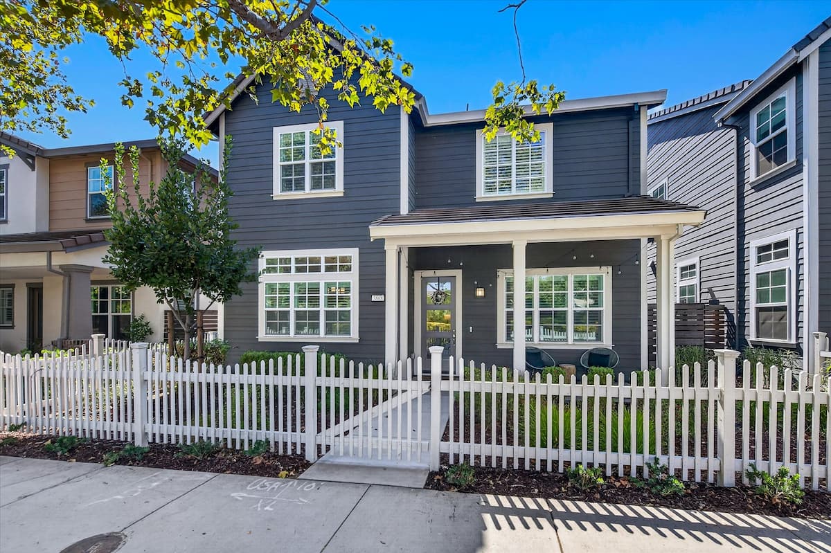 3868 Stanley Blvd, Pleasanton, CA