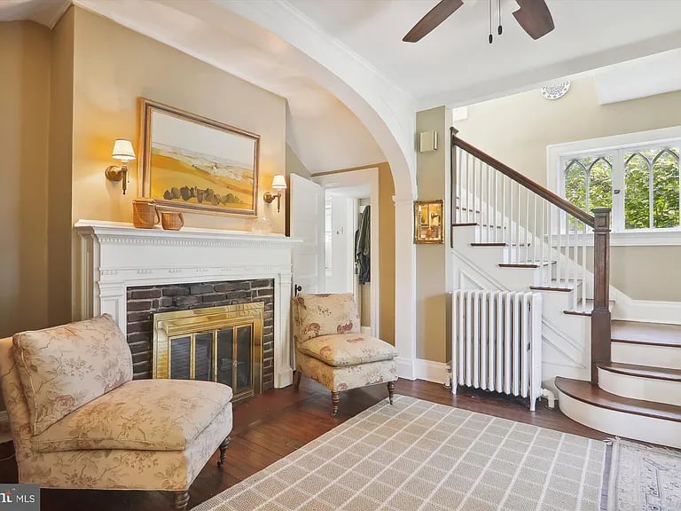 3745 Oliver Street Norhtwest