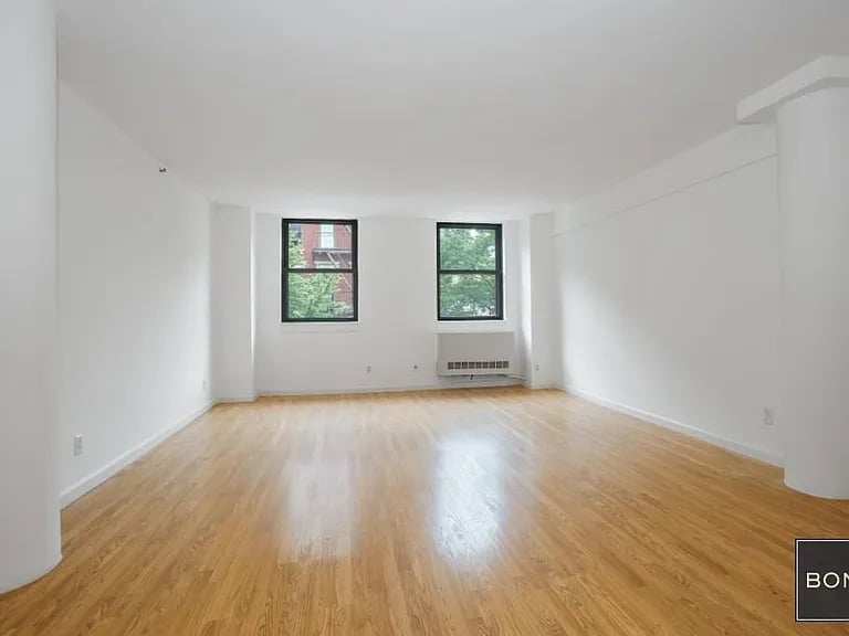 357 West 12th St, #3W