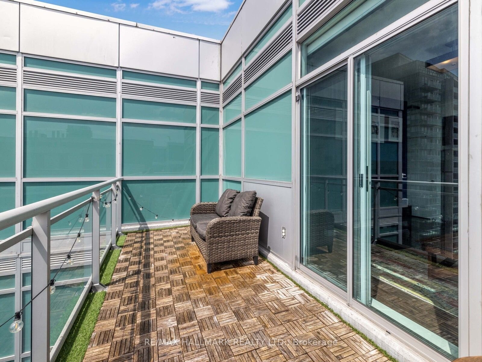 VIBE CONDOS