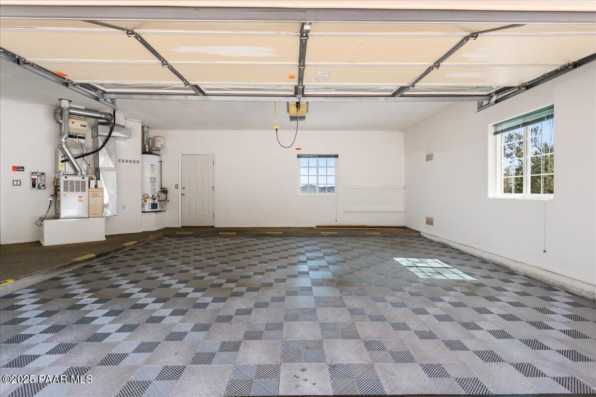 2780 Whispering Way Cir