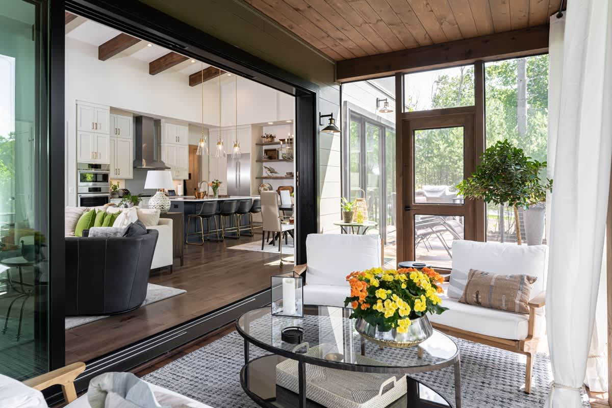 HOUSE TOUR: Modern Mountain