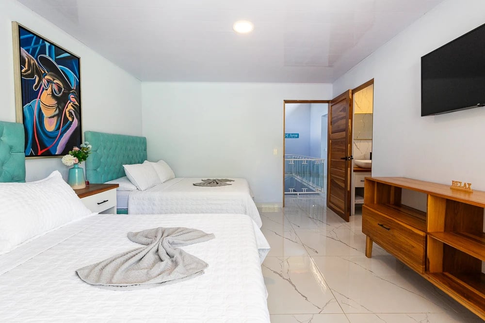 Turnkey Tropical Investment Contemporary Villa near Marina