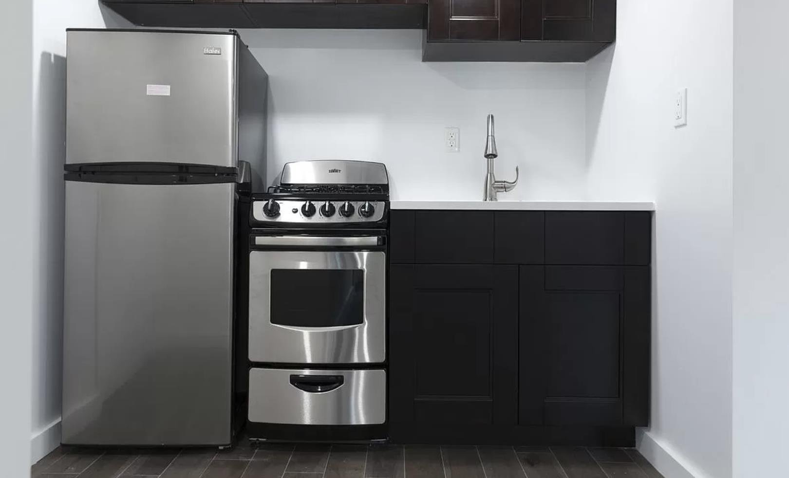 321 First Avenue, Apt 4-R