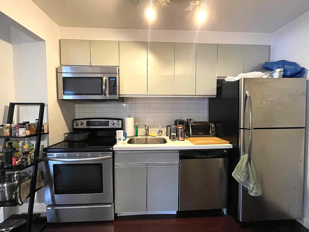 286 Stanhope Street 2A