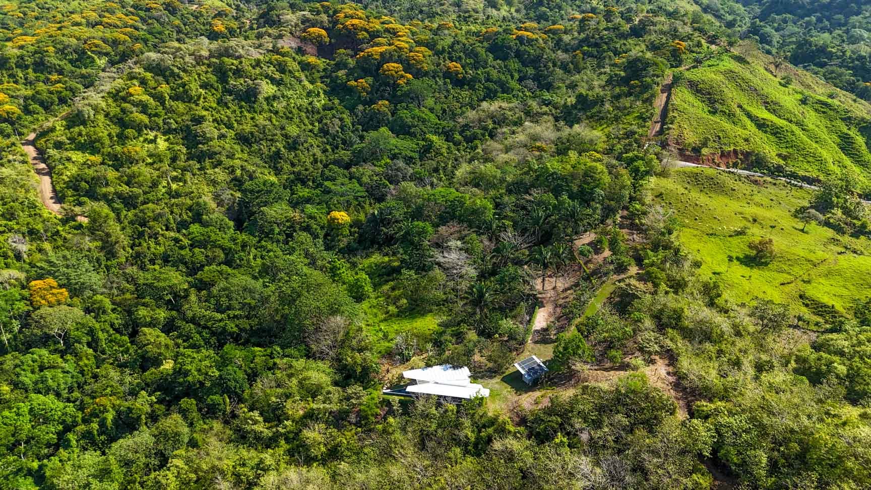 32-Acre Self-Sustainable Off-Grid Farm Near Ojochal with House, Solar Power & River