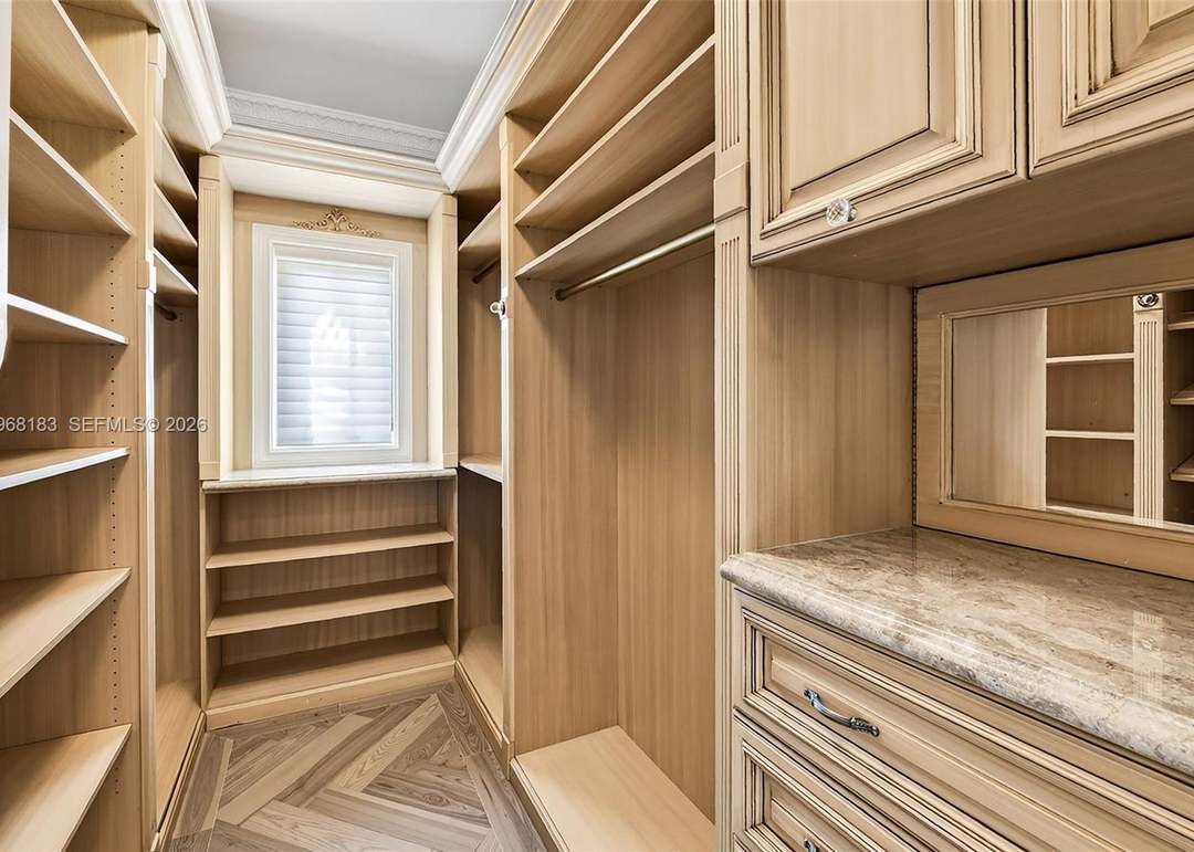 628 Coral Way