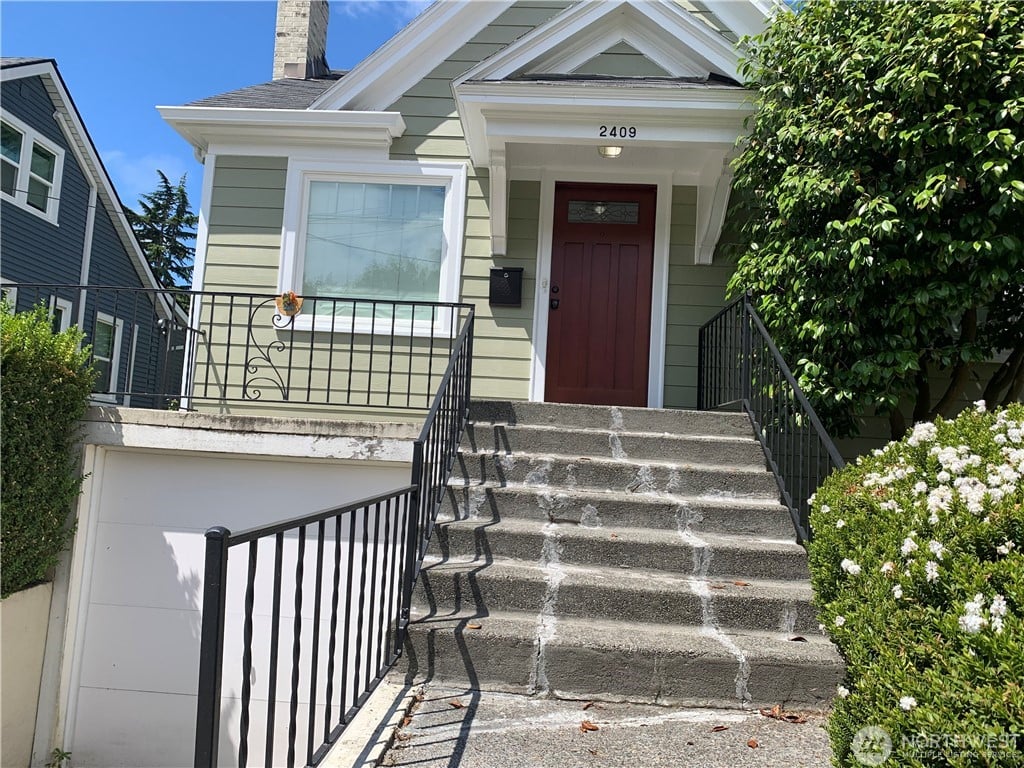 2409 28th Avenue W