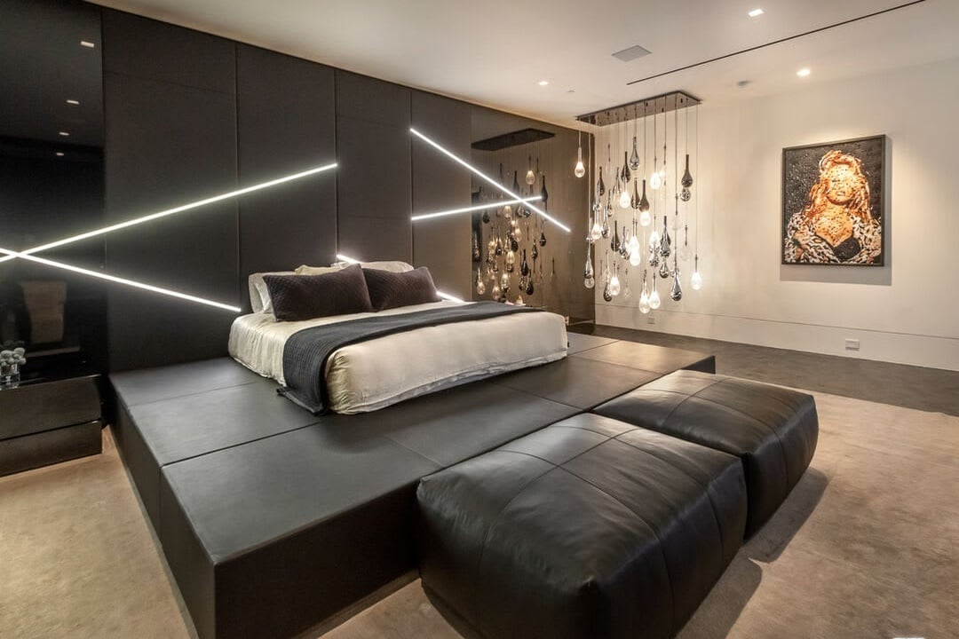 Lodge Velvet