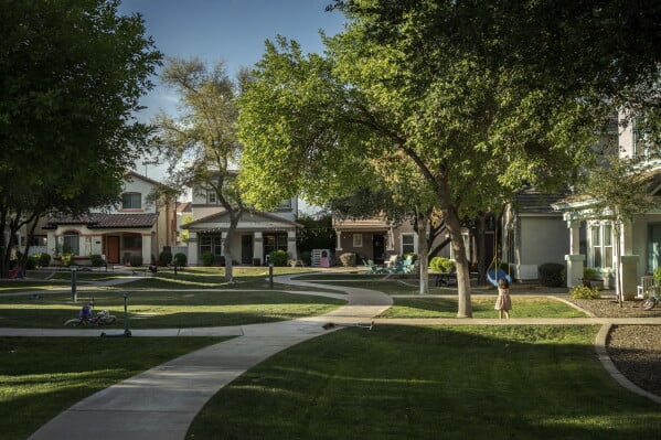 Morrison Ranch Vs. Agritopia: Which Gilbert Community is Right for You?