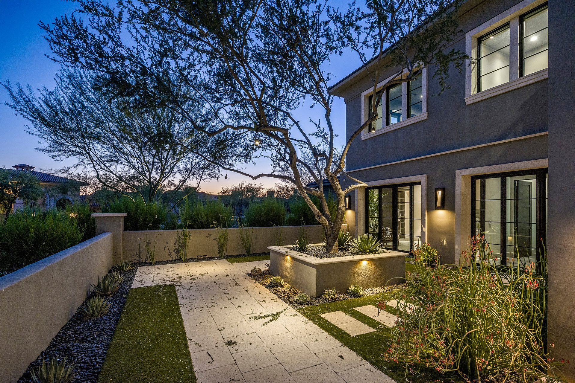 10110 E Siesta Lane